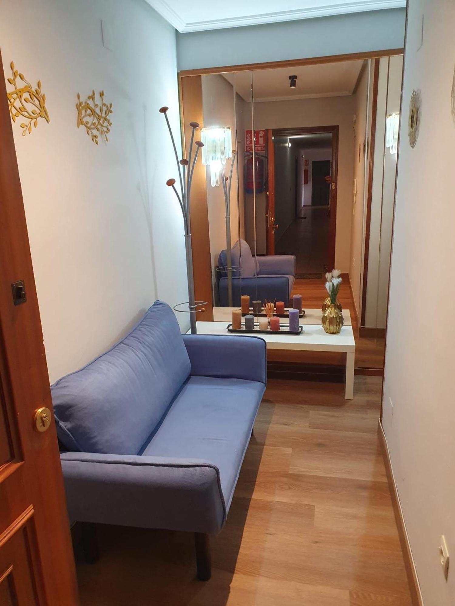 Vistas Monte Naranco Apartamento Con Parking 5Euros Al Dia Oviedo Exterior photo